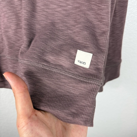 Vuori Men's Mauve Long Sleeve Shirt size M - Picture 3 of 9